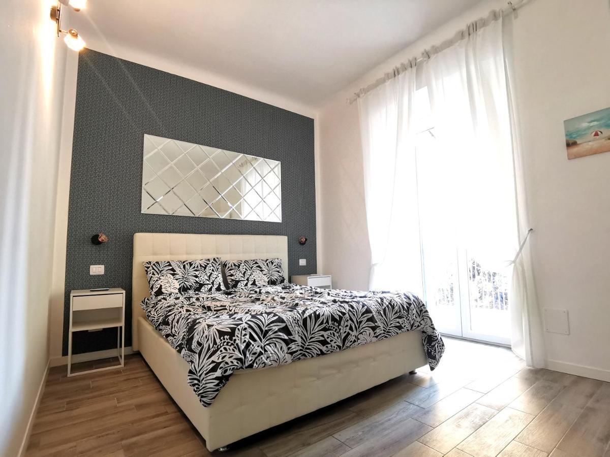 5 Terre Flat *