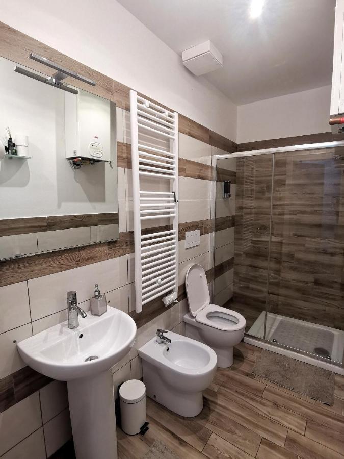 Apartment 5 Terre Flat *