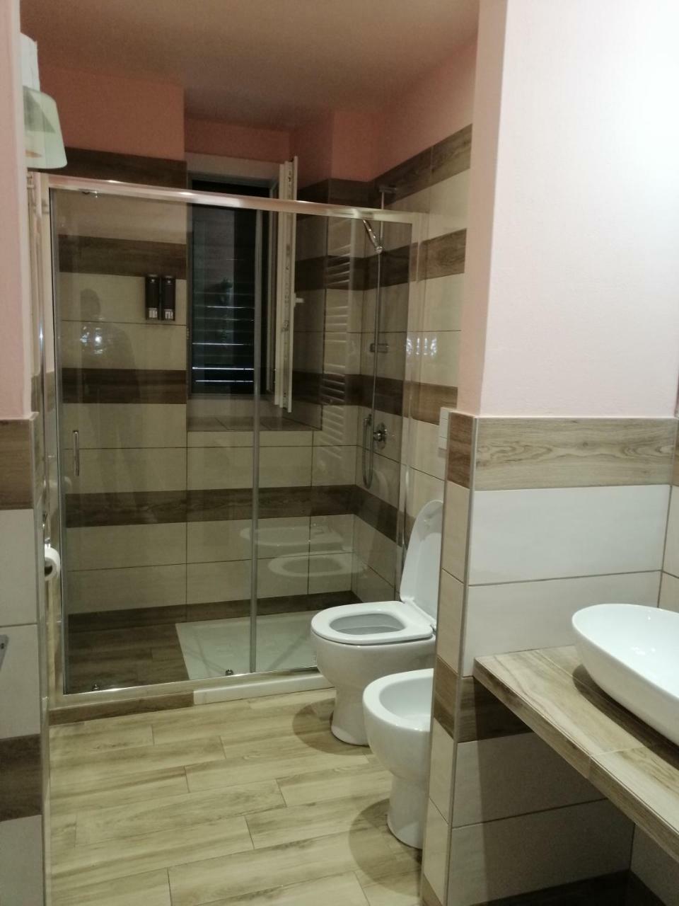 5 Terre Flat Apartment