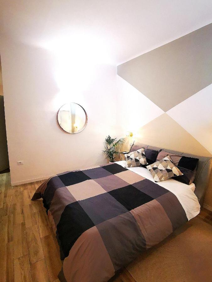 5 Terre Flat *